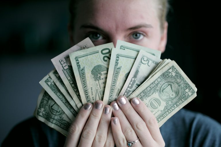 ¿Cuándo se reciben los cheques del Seguro Social de julio? Calendario detallado de pagos de $1,900