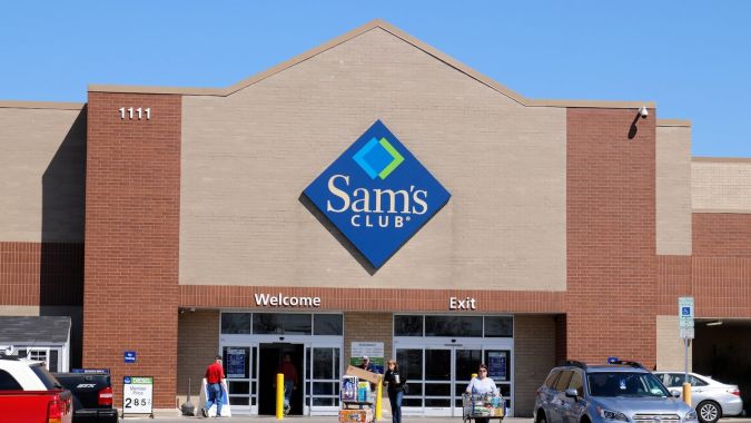 Fachada de una tienda Sam's Club
