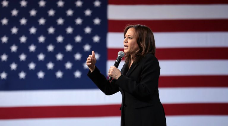 Kamala Harris desafía a Donald Trump a un debate: ‘Está esquivando el enfrentamiento’