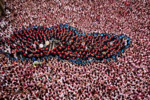 La tradición de la Escalera de San Fermín: origen y significado