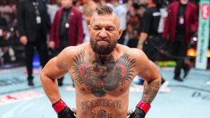 Conor McGregor revela detalles sorprendentes de su lesión de rodilla tras UFC 329