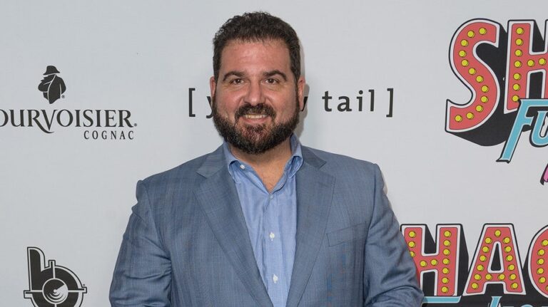 Dan Le Batard critica gestión racial y despidos en ESPN y arremete contra OutKick