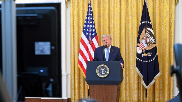Grandes cadenas de EE.UU. evitan transmitir en vivo discurso de Trump sobre seguridad electoral