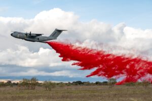 Avión militar A400M se adapta para combatir megaincendios con sistema innovador
