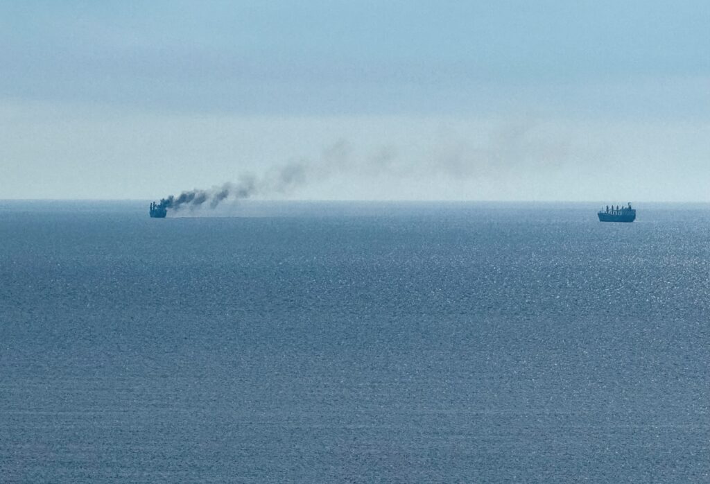 Estados Unidos intensifica ataques contra Irán y acusa a Teherán de incumplir negociaciones
