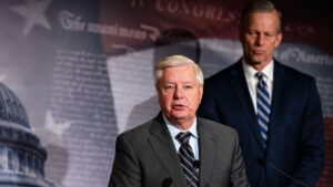 Senador Lindsey Graham, pilar del Partido Republicano y defensor de EE. UU., fallece a los 71 años
