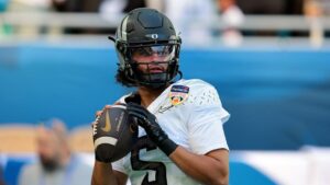 Los Oregon Ducks emergen como candidatos para dominar la Big Ten en la próxima temporada