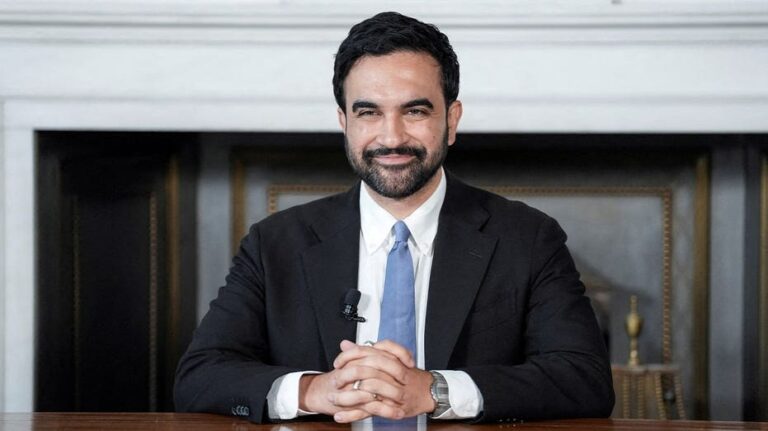Alcalde Zohran Mamdani defiende el socialismo democrático y busca colaboración con Wall Street en Nueva York