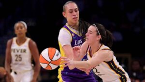 Caitlin Clark regresa limitado y Fever cae ante Sparks en Los Ángeles