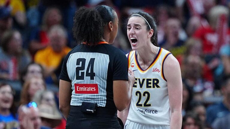 Caitlin Clark enfrenta a árbitro tras polémica decisión en juego del Fever contra Valkyries