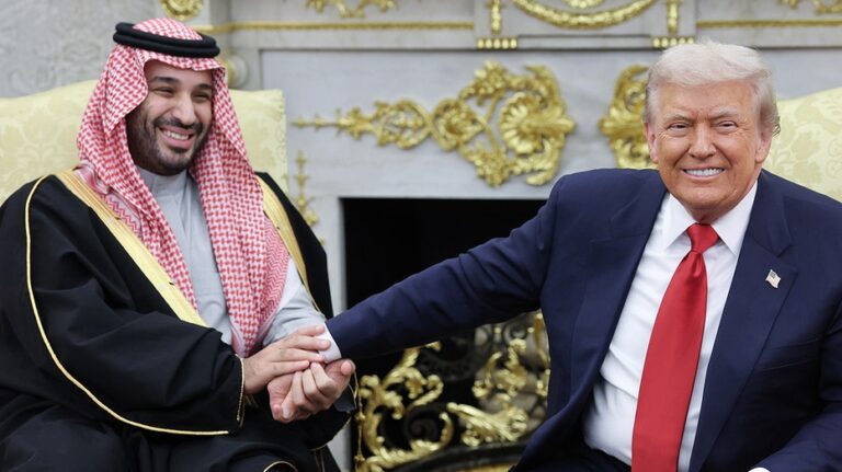 Congreso de EE.UU. dividido por acuerdo nuclear entre Trump y Arabia Saudita