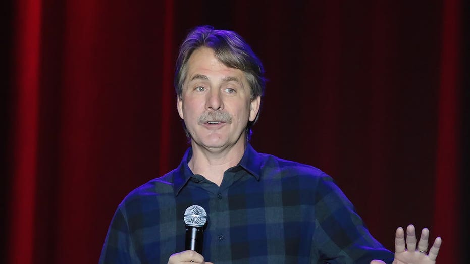 Jeff Foxworthy critica la desconexión de Hollywood con el público común