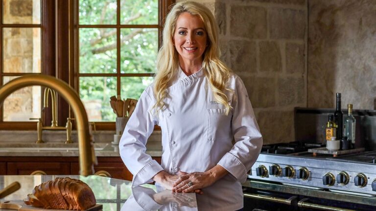 Jennifer Maune inaugura en Arkansas un restaurante que rescata la tradición de la comida casera y la conexión familiar