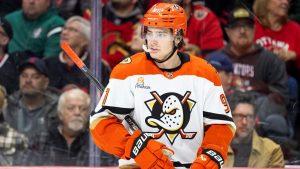 Flyers lanzan oferta récord para fichar al sueco Leo Carlsson de los Ducks