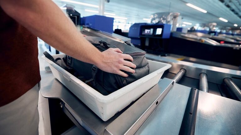 Viajar con cannabis puede acarrear hasta 10 años de prisión y multas de $15,000 en países como Tailandia