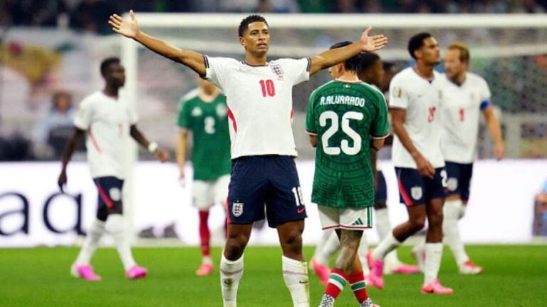Inglaterra sorprende a México con victoria 3-2 en el Estadio Azteca y avanza en Mundial
