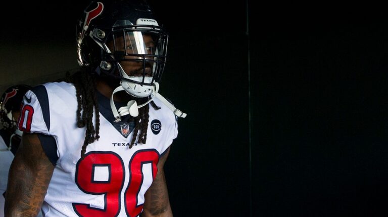 Jadeveon Clowney regresa a los Houston Texans con la esperanza de impulsar la defensa en 2026