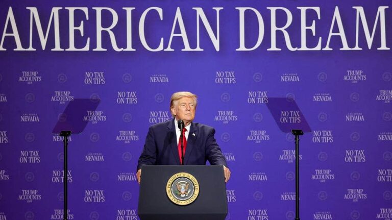 Donald Trump critica a candidato demócrata Abdul El-Sayed y advierte sobre el comunismo