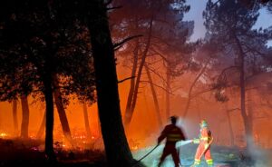 Incendios de sexta generación afectan Madrid y Ávila con intensidad y riesgo renovado