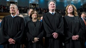Detenido en Colorado acusado de falsificar firma de juez Roberts para anular su caso criminal en Indiana