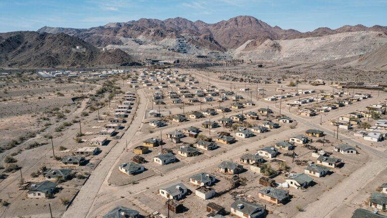 Eagle Mountain, la ciudad construida para mineros en California que se convirtió en ciudad fantasma