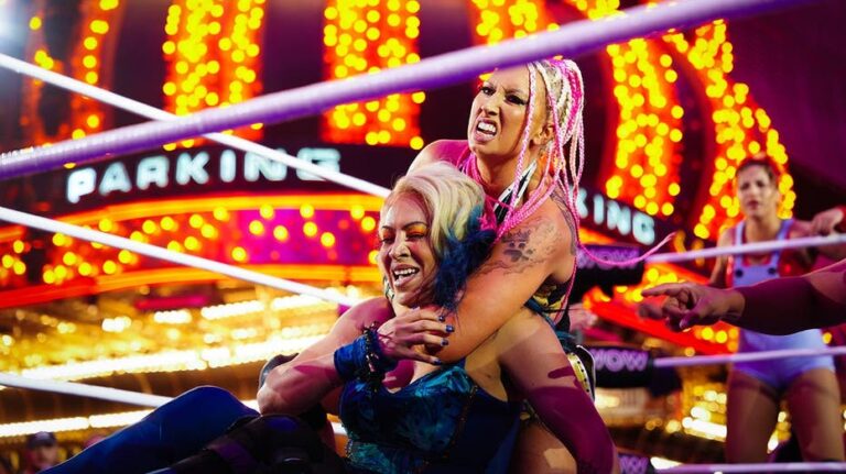 Kandi Krush: De esperanzas olímpicas a estrella en ascenso de Women of Wrestling