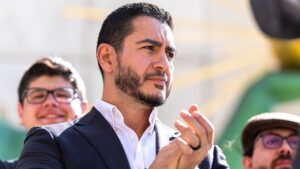 Controversia en Michigan por amenaza verbal de El-Sayed a rival republicano en campaña senatorial
