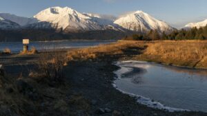 Accidente aéreo en Alaska: avión chárter con ocho personas se estrella y no hay sobrevivientes