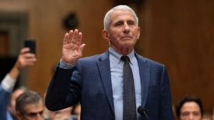 Abogados de Anthony Fauci crean fondo legal ante múltiples investigaciones federales y estatales