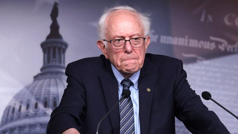 Bernie Sanders exige prohibir super PACs en primarias demócratas y denuncia la influencia de AIPAC