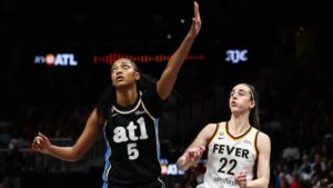 Aliyah Boston responde a la sonrisa viral de Caitlin Clark tras fallo de Angel Reese en choque WNBA