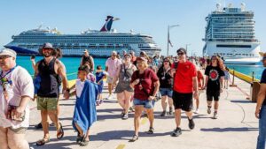 Incrementan tarifas a pasajeros de cruceros en destinos turísticos mexicanos