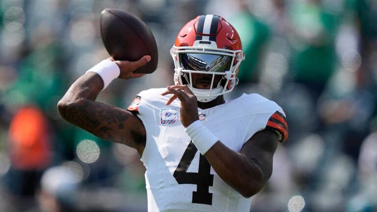 Deshaun Watson matiza sus críticas a los fanáticos de Cleveland tras abucheos en partido de pretemporada