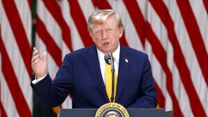 Administración Trump impulsa ‘reinicio’ en escuelas y otorga mayor poder a los padres
