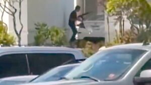Tiroteo en restaurante In-N-Out de Idaho deja tres muertos y sigue sin esclarecer su motivo