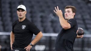Kirk Cousins y Fernando Mendoza fortalecen su relación en los Raiders entre competencia y fe