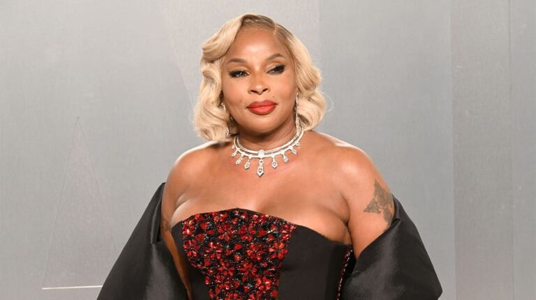 Mary J. Blige destaca cómo la fe la ayudó a asumir el control de su carrera musical