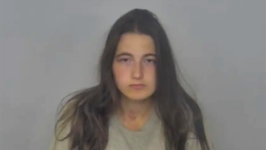 Madre de Dakota del Norte asesinó a dos de sus hijos en un ataque que conmocionó a la policía