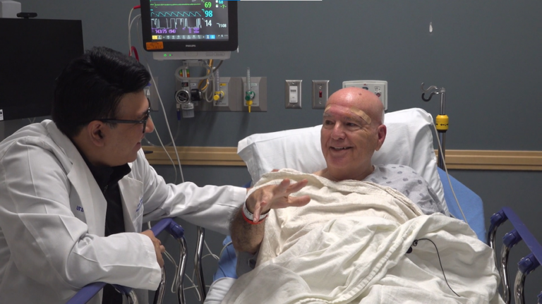 Tratamiento con ultrasonido elimina temblores de Parkinson en minutos en paciente de Texas