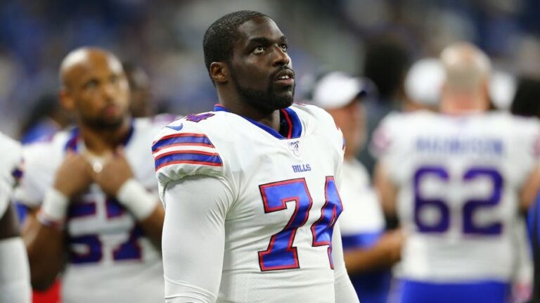 Sam Acho impulsa la civilidad y la responsabilidad en el deporte y los medios