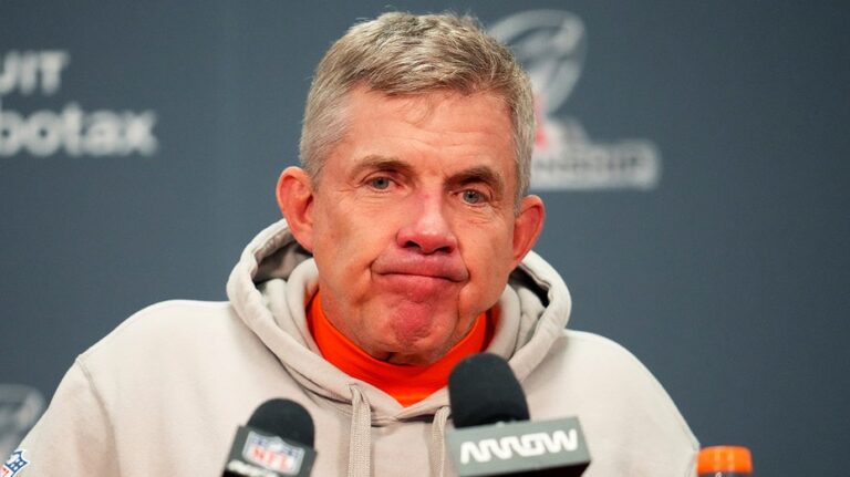 Sean Payton critica duramente análisis erróneo sobre el juego de Bo Nix