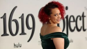 Nikole Hannah-Jones reconoce fracaso en la educación pública y reflexiona sobre la escuela de su hija en Nueva York