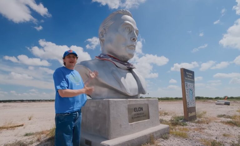 Visitan Starbase, la ciudad privada de Elon Musk en Texas