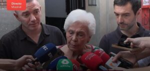 Paquita, de 83 años, lucha contra el desahucio en Madrid tras décadas en su hogar