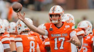 Sorpresa en el fútbol universitario: Oklahoma State domina a Oregon con ventaja táctica clave