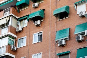 España impulsará la renovación de viviendas con baja eficiencia energética a partir de 2030