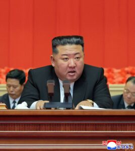 Corea del Norte lanza misiles hipersónicos y alerta con nueva capacidad militar