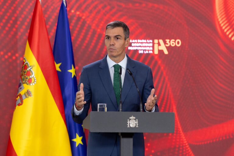 Gobierno español publica primer decreto de vivienda tras movilización social