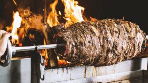 Empresa española Ozturk Quebap impulsa la carne kebab en Mercadona con producción local