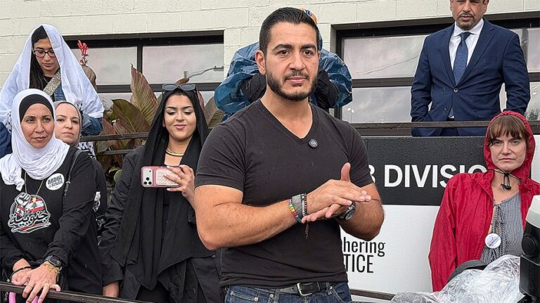 Candidato demócrata Abdul El-Sayed en el centro de polémica por participación en convención de ISNA